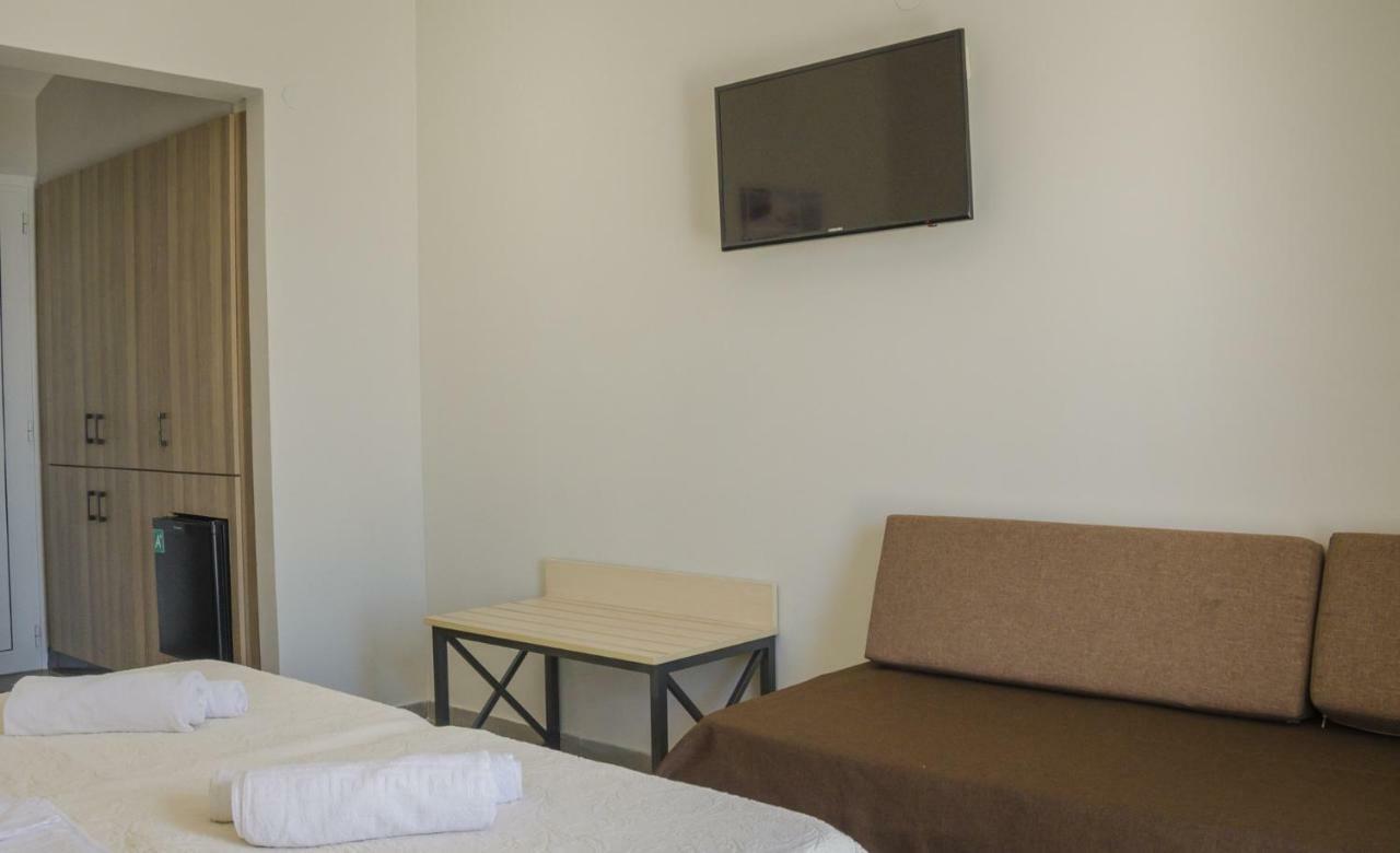 Dionysos Hotel สกาลา โปเตมิอัส ภายนอก รูปภาพ
