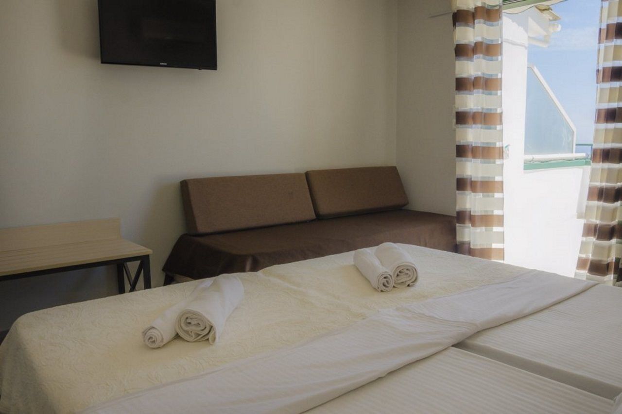 Dionysos Hotel สกาลา โปเตมิอัส ภายนอก รูปภาพ